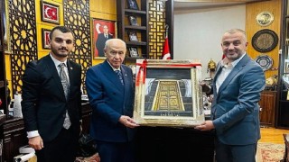 Tarihi ve Kutsal Mekanlar ile Büyüleyen Sergi Amine Sultan Tanın ”Ruhu Revan” Sergisi.