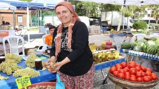 Karşıyakada Hem Üretici Hem Tüketici Kazanıyor