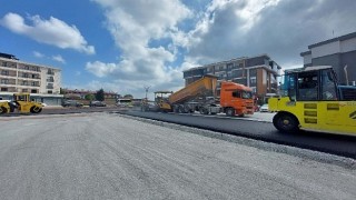 Kartepe Kent Meydanı Otoparkı Asfaltlandı