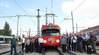 Konya Büyükşehirin Bisiklet Tramvayı Örnek Oluyor