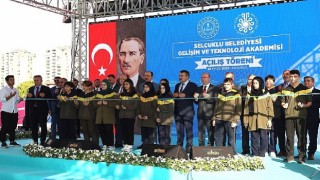 Milli Eğitim Bakanı Prof. Dr. Yusuf Tekinin Katılımı İle Selçuklu Belediyesi Gelişim ve Teknoloji Akademisi&#39;nin resmi açılışı gerçekleştirildi