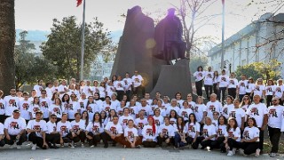 Cumhuriyetin 100. Yılında Mudanya;da 100 Kişi ile Zeybek