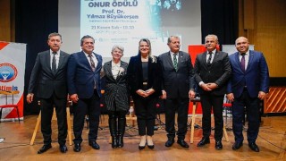 15. Başöğretmen Atatürk Onur Ödülü Büyükerşenin