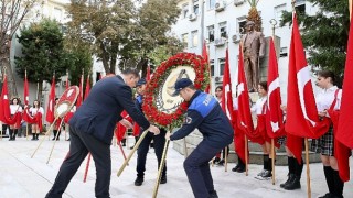 85 yıllık hasretin sirenleri Karşıyakanın dört bir yanında duyuldu