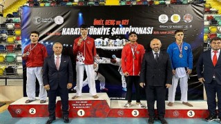 Karate Şampiyonasında Kağıtspor rüzgârı