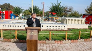 Kınık Belediyesi Çocuk Köyünde 10 Kasım Anıtkabir Miniatürk”