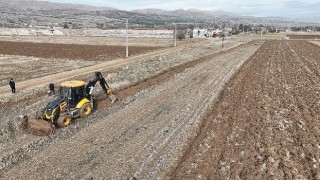 Elmalı Çobanisa Mahallesi;ne kapalı devre sulama sistemi