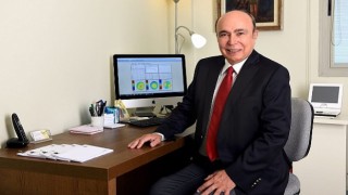 Kaşkaloğlu Göz Hastanesi Kurucusu Prof. Dr. Mahmut Kaşkaloğlu: ;Lasik ile 30 Yıldır Başarılı Operasyonlara İmza Atıyoruz