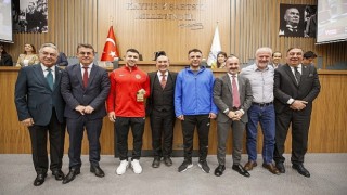 Kemeraltı esnafından 2024te katı atık bedeli alınmayacak