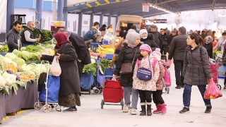 Küçükçekmeceye yepyeni bir pazar alanı daha