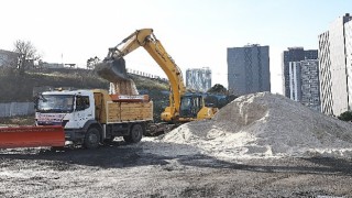 Bağcılar;da olası kar ve buzlanmalara karşı tedbirler alındı