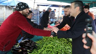 Başkan Kalaycı Pazartesi pazarını ziyaret etti