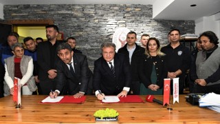 Bornova Belediyesi;nde tüm çalışanları sevindiren sözleşme