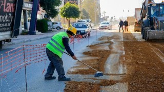 Büyükşehir Belediyesi Varsakta eski içme suyu hattını yeniliyor