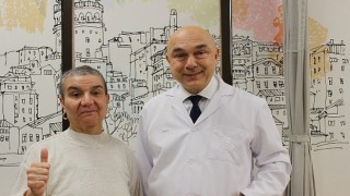 Önce kanseri yendi, şimdi de parkinson&#39;u