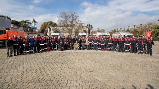 İzmir itfaiyesinin özel donanımlı ambulansları hayat kurtaracak