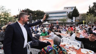 Başkan Duman iftar ve sahurda hemşehrileriyle buluştu