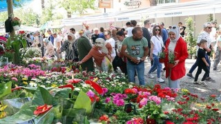 Bayındır Çiçek Festivali Son Gününde de Doldu Taştı