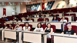 Çiğlili Sporseverler Sağlıklı Beslenme Seminerinde Buluştu