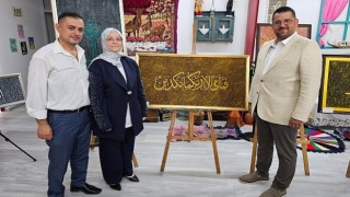 Maneviyat Yüklü Sergi Gölcük Belediyesi Sanat Galerisinde Açıldı