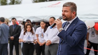 Mezun olduğu lisede Başkan Dumana coşkulu karşılama