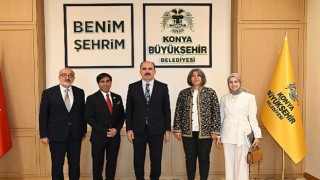 Bangladeşin Ankara Büyükelçisi Hag, Başkan Altayı Ziyaret Etti