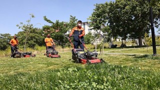 Çankaya Belediyesi yaz aylarına girdiğimiz bu günlerde parkları vatandaşların kullanımına hazırlıyor