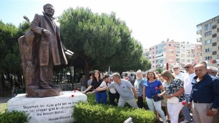 Karşıyaka, Nazım Hikmet i unutmadı