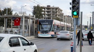 Çiğli ve Karşıyaka tramvay hatlarında aktarmasız ulaşım kolaylığı başlıyor