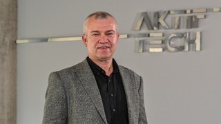 Aktif Techten global adım