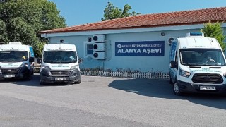 Alanya Aşevi ihtiyaç sahiplerinin yanında