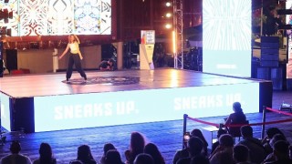 Büyükşehirin Uluslararası Gençlik ve Dans Festivali başladı