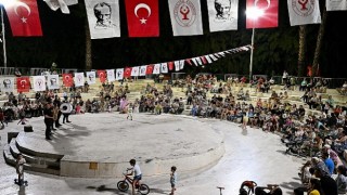 Çamdibi Atatürk Parknda Bando Balkan rüzgarı