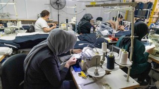 Meslek Fabrikası kadınlara ve gençlere iş kapılarını aralıyor