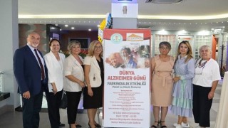 Büyükşehirden Dünya Alzheimer Günü Farkındalık Etkinliği