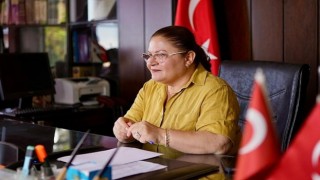 Didim Belediye Başkanı Hatice Gençay, Akyeniköy Mahallesinde vatandaşlarla bir araya geldi.