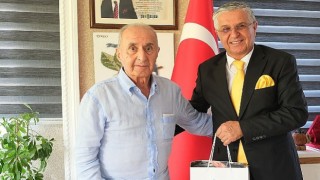 Hikmet Çetin Kemer Belediyesinde