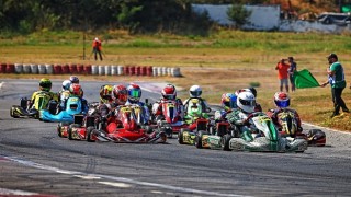 Karting 4. Ayakta Nefes Kesen Mücadele Yaşandı