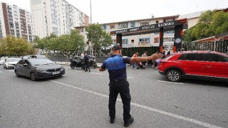 Zabıta ekipleri öğrenciler için görev başında