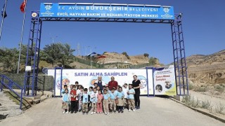 Başkan Çerçioğlu Hayvanları Koruma Gününde Minik Öğrencilere Can Dostlar Sevgisini Aşıladı