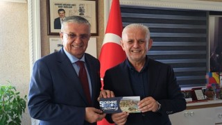 Demre Belediye Başkanından Başkan Topaloğluna ziyaret