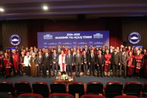 Sanayi ve Teknoloji Bakanı’nın katılımıyla Bezmialem Vakıf Üniversitesi Akademik Yılı Açılışı