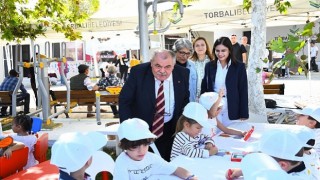 Torbalıda Dünya Hayvanları Koruma Günü anlamlı etkinlik