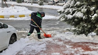 Başkan Arı “Nevşehirde Kar Mesaimiz Aralıksız Sürüyor”