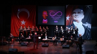 Büyük Önder Atatürk, sevdiği şarkılarla HASRETle anıldı