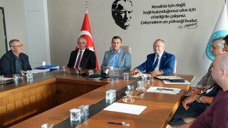 Büyükşehir, Tarımda Verimli Su Kullanımı için Sulama Kooperatifleri ile Bir Araya Geldi