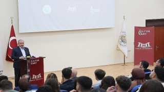 Prof. Dr. Şentop “Filistin, Gazze ve Kudüs 2. Dünya Savaşı Sonrası Tahkim Edilen Dünya Düzeninin Anahtar Kelimeleridir”