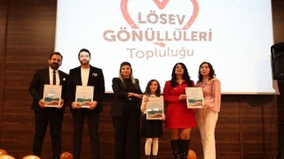 Dünya Gönüllüler Gününde Buluştular: LÖSEVin Gönüllü Ordusu Umudu Büyütmeye Devam Ediyor