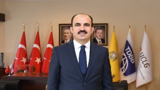 Başkan Altay 2024te Cumhuriyet Tarihinin En Yüksek İhracat Hacmine Ulaşan Konyalı Sanayicileri Kutladı