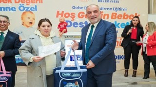 Canikte Anne Adaylarına Bebek Destek Paketi